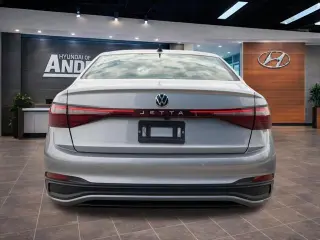Volkswagen Jetta 2025 S 4dr Sedán