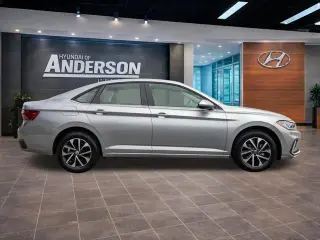 Volkswagen Jetta 2025 S 4dr Sedán