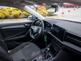 Volkswagen Jetta 2025 S 4dr Sedán
