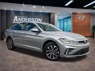 Volkswagen Jetta 2025 S 4dr Sedán