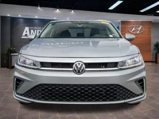 Volkswagen Jetta 2025 S 4dr Sedán
