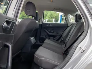 Volkswagen Jetta 2025 S 4dr Sedán