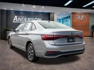 Volkswagen Jetta 2025 S 4dr Sedán