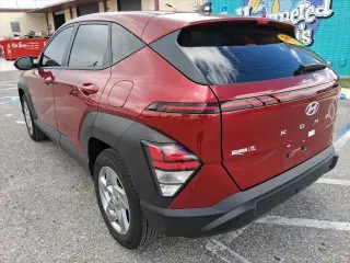 Hyundai KONA 2026 SE SUV 4 puertas