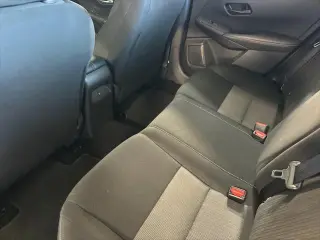 Nissan Sentra 2025 SV 4dr Sedán