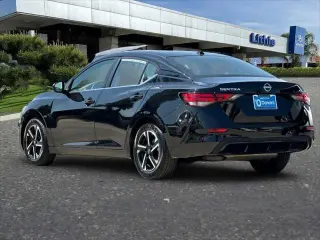 Nissan Sentra 2025 SV 4dr Sedán