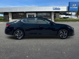Nissan Sentra 2025 SV 4dr Sedán