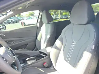 Hyundai ELANTRA 2022 SEL 4p Sedan