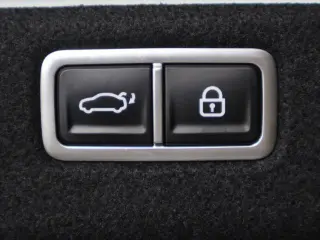 Genesis G70 2023 3.3T Standard 4dr Sedán