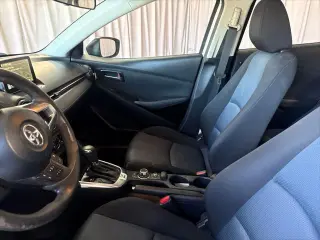 Toyota Yaris iA 2018 4p Sedan 6A