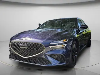 Genesis G70 2023 2.0T 4dr Sedán