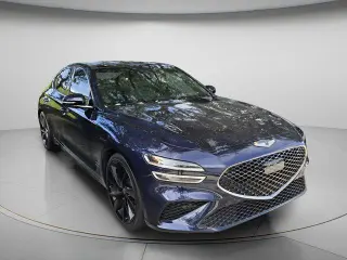 Genesis G70 2023 2.0T 4dr Sedán
