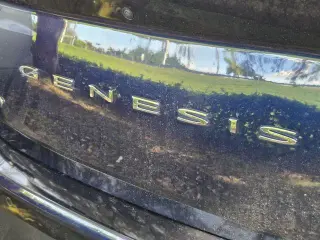 Genesis G70 2023 2.0T 4dr Sedán