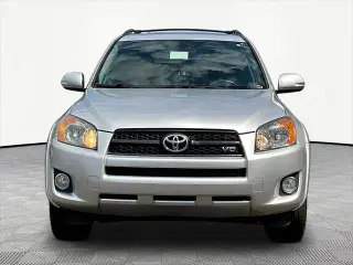 Toyota RAV4 2010 4x4 Sport 4dr SUV V6
