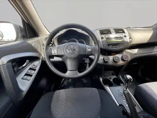 Toyota RAV4 2010 4x4 Sport 4dr SUV V6