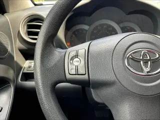 Toyota RAV4 2010 4x4 Sport 4dr SUV V6