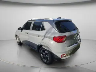 Hyundai VENUE 2022 Limited 4dr Crossover