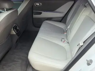 Hyundai IONIQ 6 2023 SEL 4p Sedan