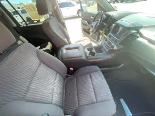 Chevrolet Suburban 2019 4x2 LS 4p SUV
