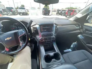 Chevrolet Suburban 2019 4x2 LS 4p SUV