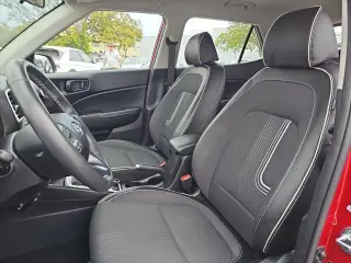 Hyundai VENUE 2025 Limitada 4p Crossover
