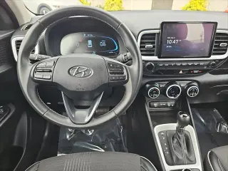 Hyundai VENUE 2025 Limitada 4p Crossover
