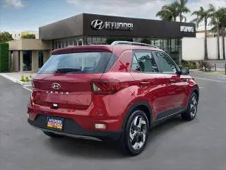 Hyundai VENUE 2025 Limitada 4p Crossover