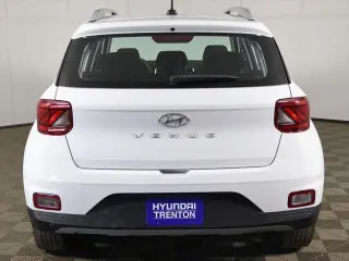 Hyundai VENUE 2024 SEL 4dr Crossover