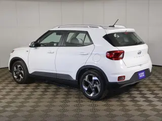 Hyundai VENUE 2024 SEL 4dr Crossover