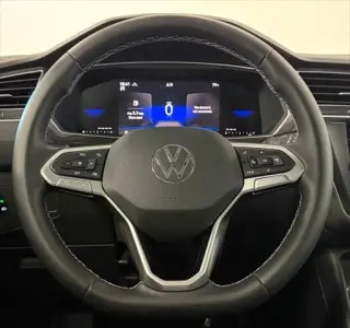 Volkswagen Tiguan 2024 AWD Wolfsburg Edición 4Motion 4p SUV