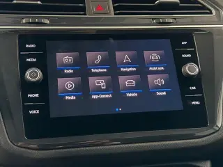 Volkswagen Tiguan 2024 AWD Wolfsburg Edición 4Motion 4p SUV