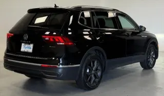 Volkswagen Tiguan 2024 AWD Wolfsburg Edición 4Motion 4p SUV