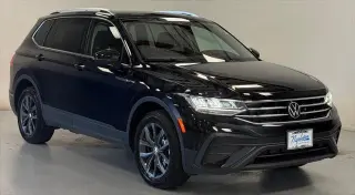 Volkswagen Tiguan 2024 AWD Wolfsburg Edición 4Motion 4p SUV