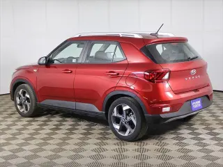 Hyundai VENUE 2024 SEL 4p Crossover