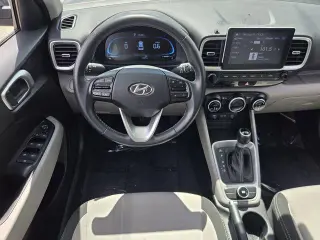 Hyundai VENUE 2024 SEL 4p Crossover