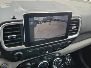 Hyundai VENUE 2024 SEL 4p Crossover