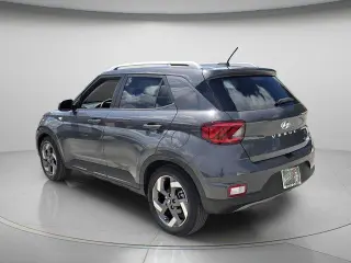 Hyundai VENUE 2024 SEL 4p Crossover