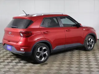 Hyundai VENUE 2023 Limited 4dr Crossover