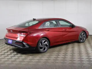 Hyundai ELANTRA 2024 Limited 4dr Sedan