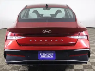 Hyundai ELANTRA 2024 Limited 4dr Sedan