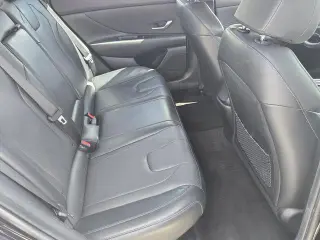 Hyundai ELANTRA Híbrido 2023 Limited 4p Sedan
