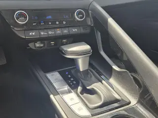 Hyundai ELANTRA Híbrido 2023 Limited 4p Sedan