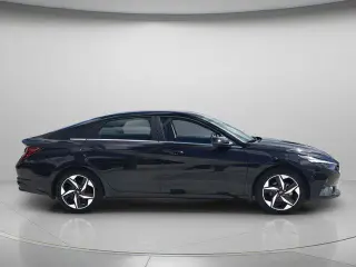 Hyundai ELANTRA Híbrido 2023 Limited 4p Sedan