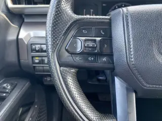 Toyota Tacoma 2024 4x4 SR5 4 puertas Double Cab 5.0 ft SB