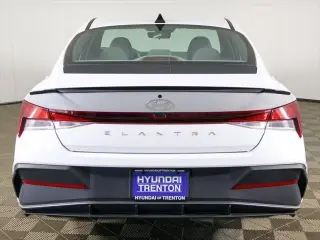 Hyundai ELANTRA 2025 SEL Sport 4dr Sedan