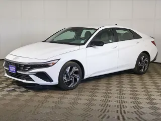Hyundai ELANTRA 2025 SEL Sport 4dr Sedan