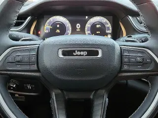 Jeep Grand Cherokee L 2023 4x4 Limited 4p SUV
