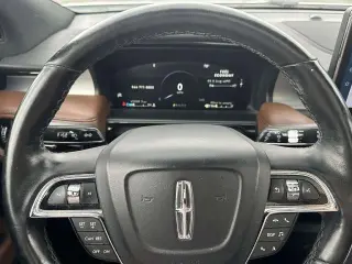 Lincoln Nautilus 2023 AWD Reserve 4dr SUV