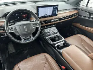 Lincoln Nautilus 2023 AWD Reserve 4dr SUV