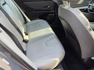 Hyundai ELANTRA 2024 Limited Sedán 4 puertas